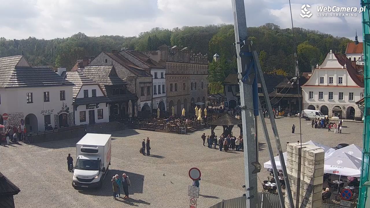 Kazimierz Dolny - widok na Rynek - 25 kwiecień 2026, 10:20