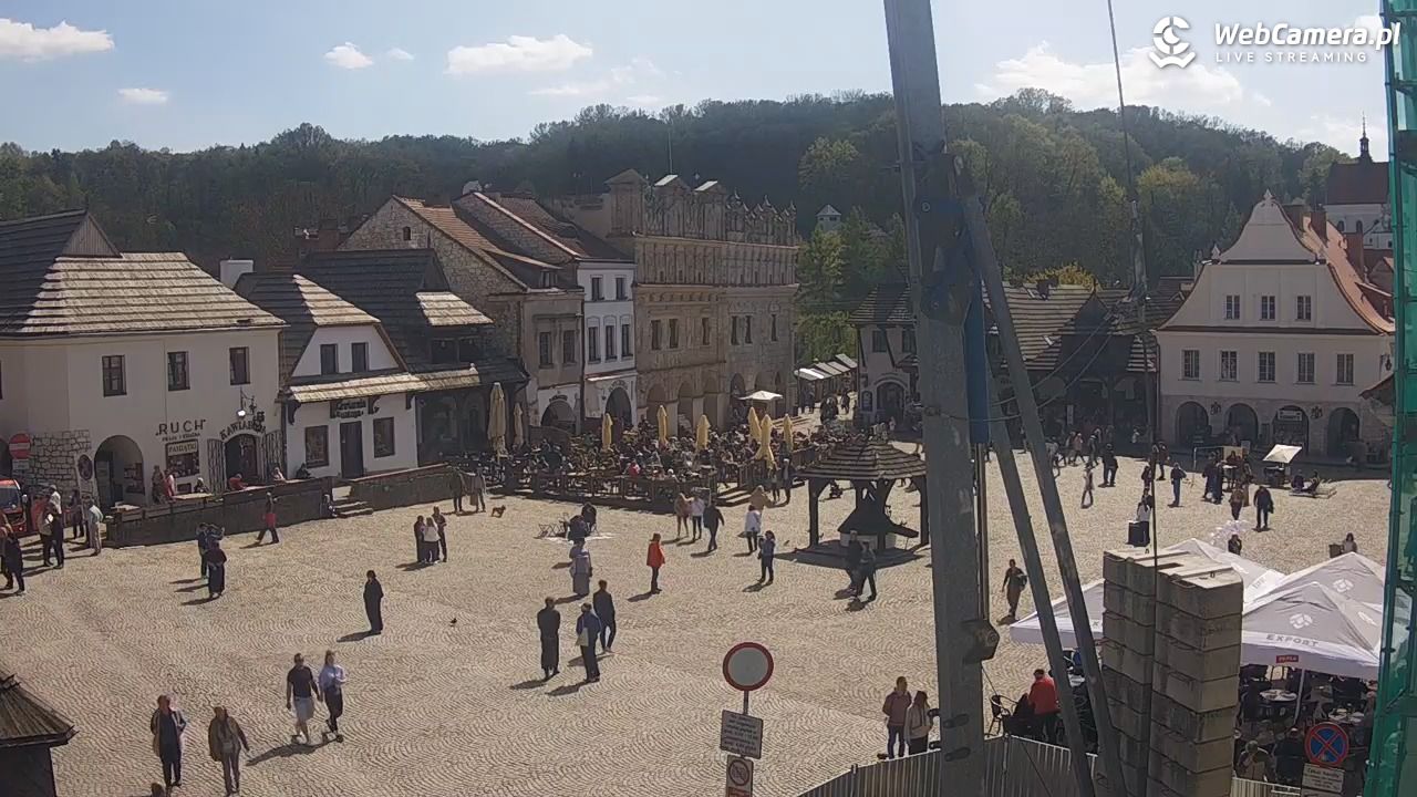 Kazimierz Dolny - widok na Rynek - 25 kwiecień 2026, 14:19