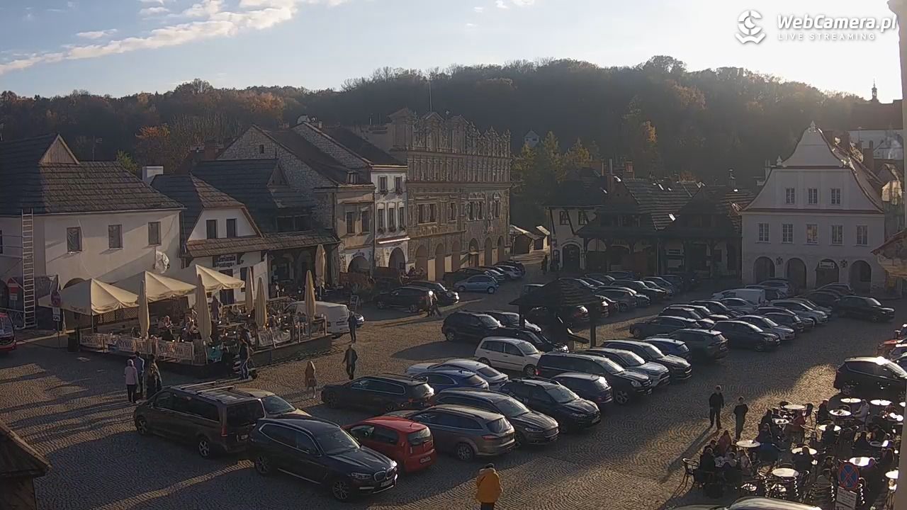 Kazimierz Dolny - widok na Rynek - 01 listopad 2025, 14:20