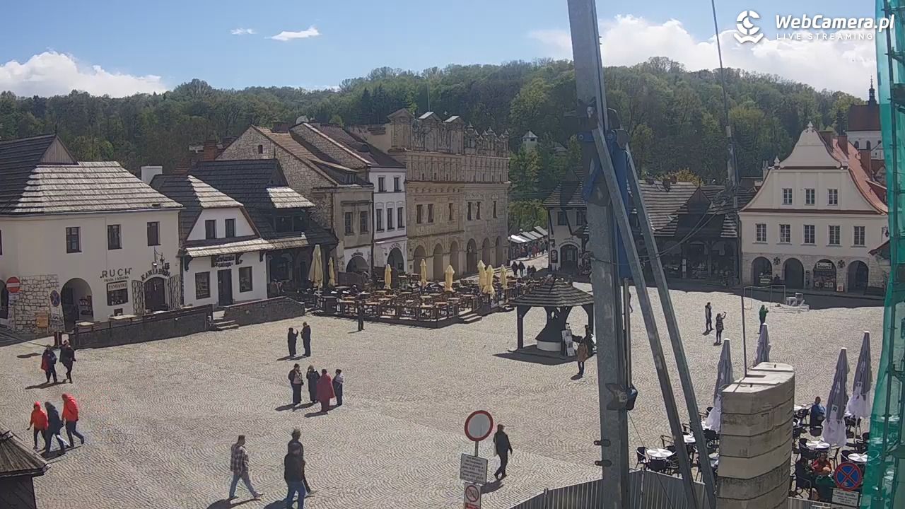 Kazimierz Dolny - widok na Rynek - 26 kwiecień 2026, 14:12