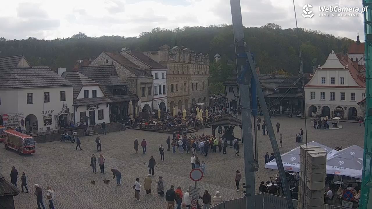 Kazimierz Dolny - widok na Rynek - 25 kwiecień 2026, 12:17