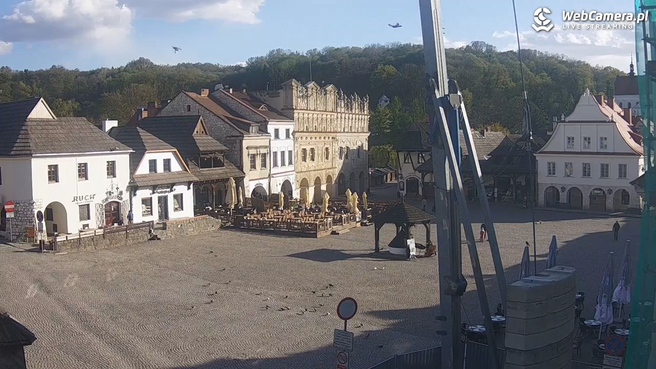 Kazimierz Dolny - widok na Rynek - 26 kwiecień 2026, 17:28