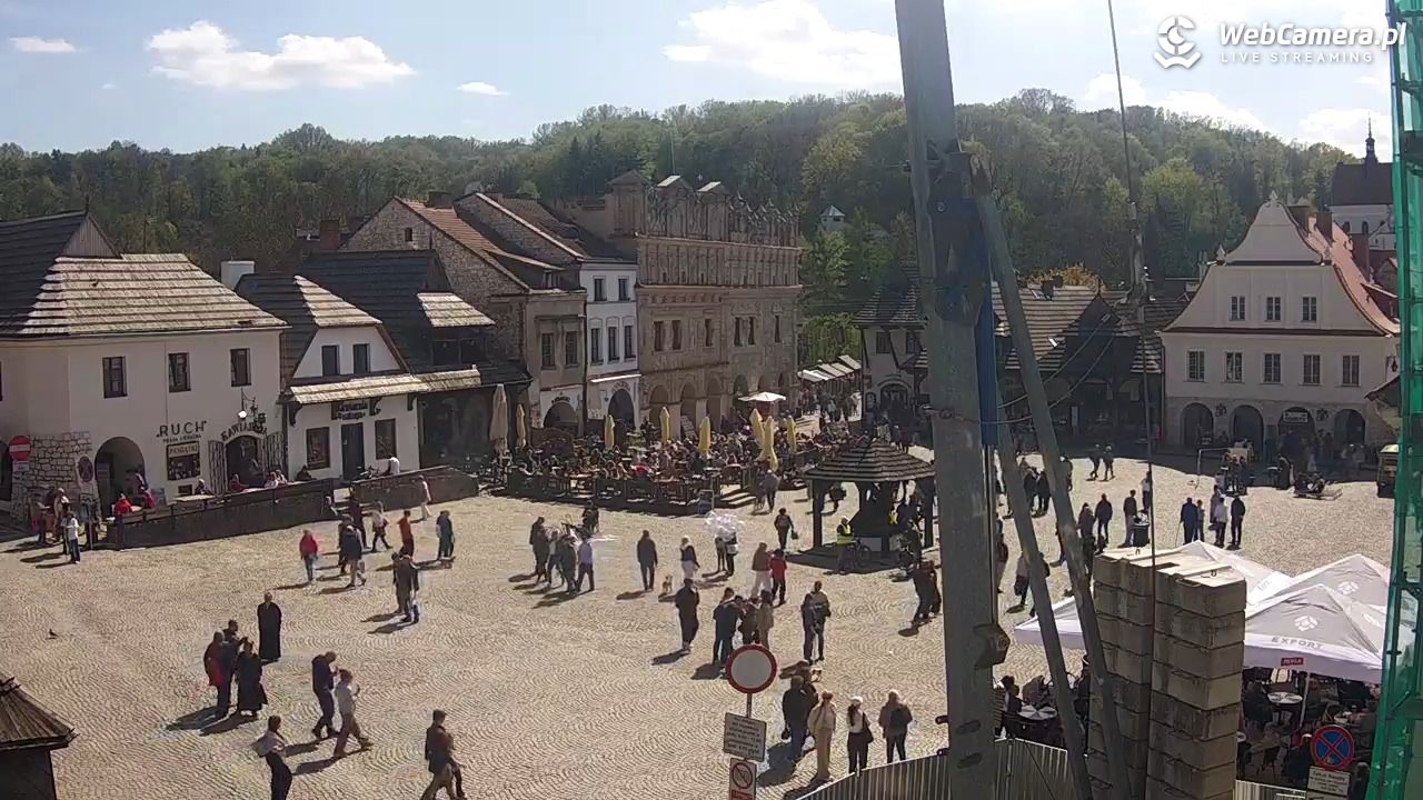 Kazimierz Dolny - widok na Rynek - 25 kwiecień 2026, 14:24