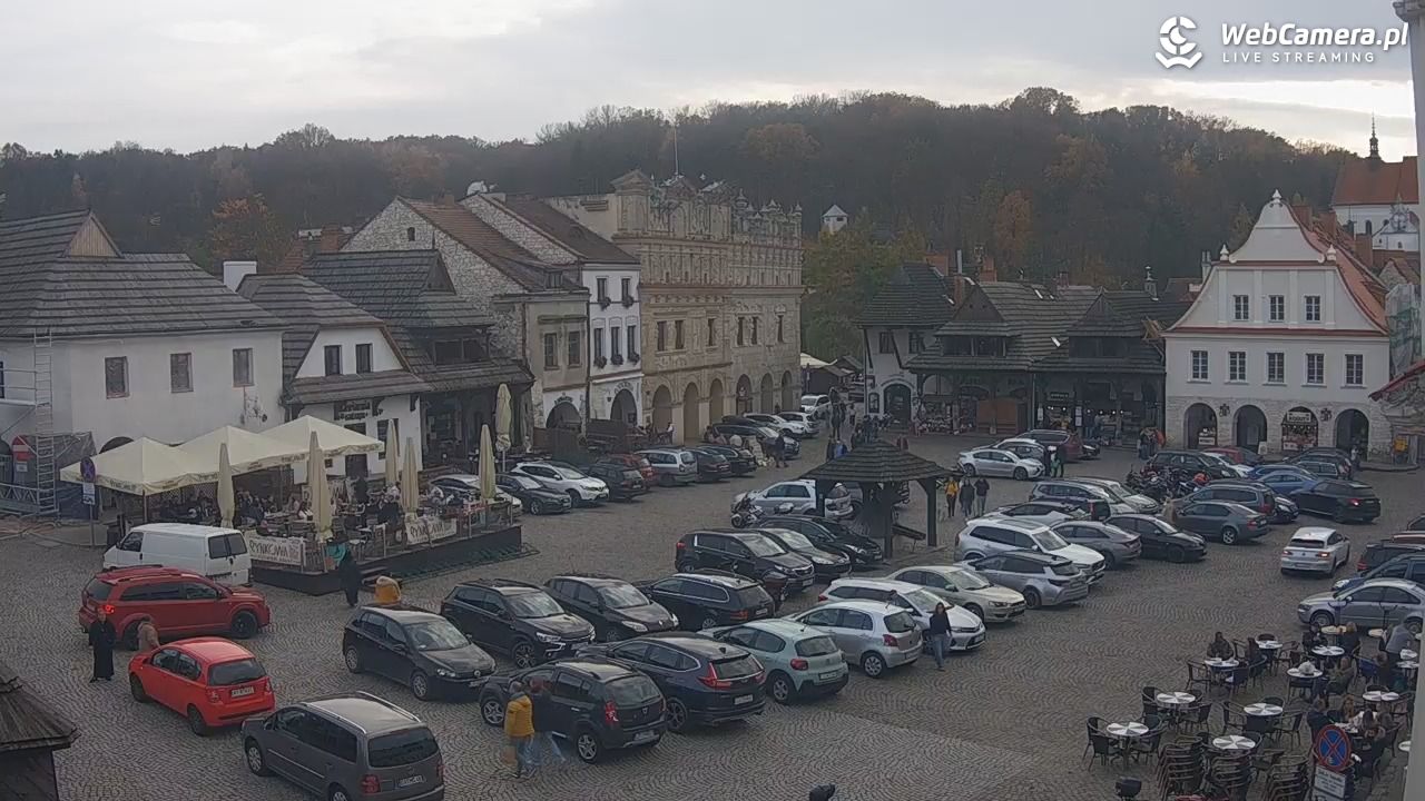 Kazimierz Dolny - widok na Rynek - 02 listopad 2025, 14:20