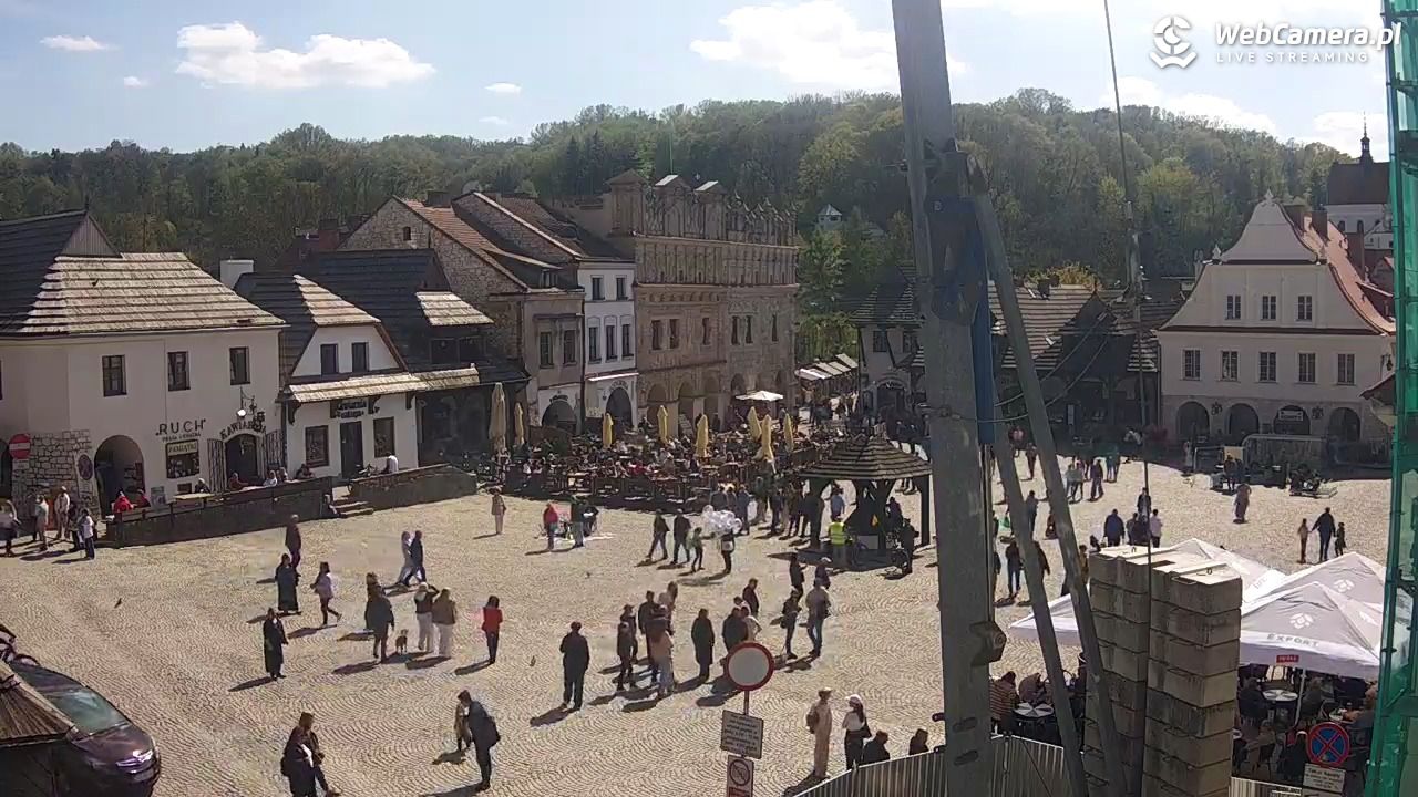 Kazimierz Dolny - widok na Rynek - 25 kwiecień 2026, 14:23