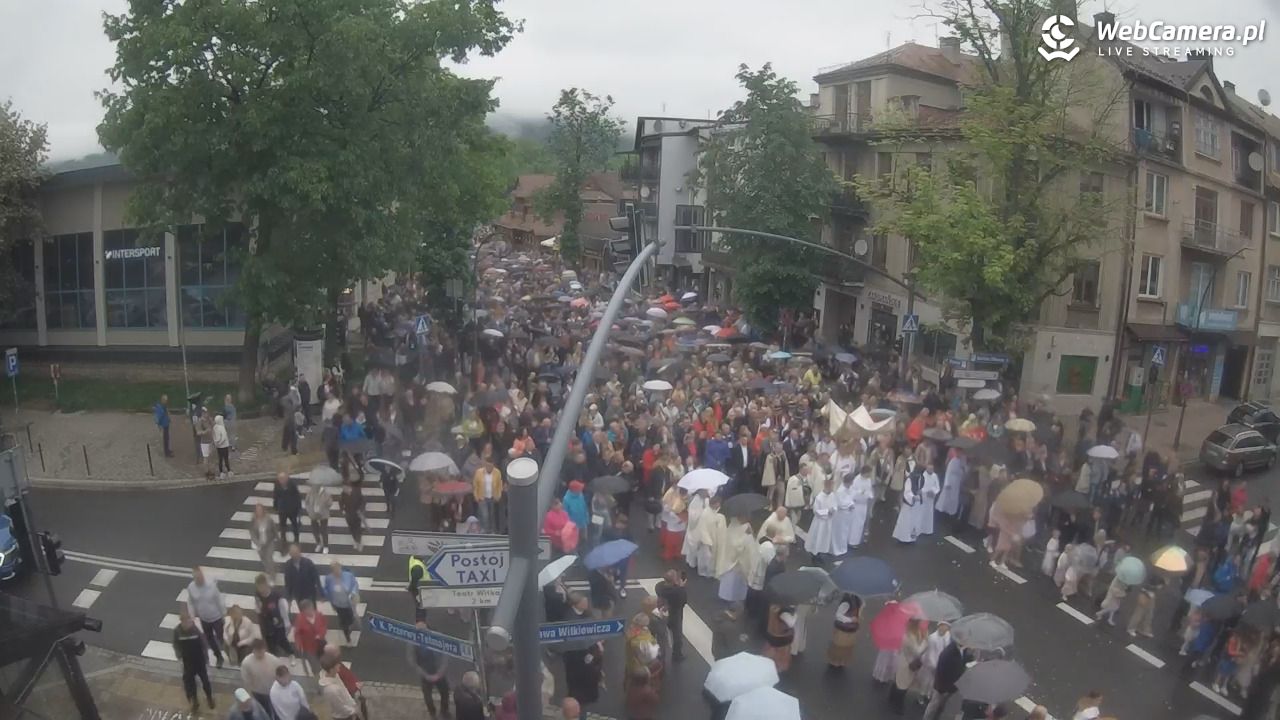 Zakopane - widok na skrzyżowanie ulic Zamoyskiego i Krupówek - 04 czerwiec 2026, 11:29