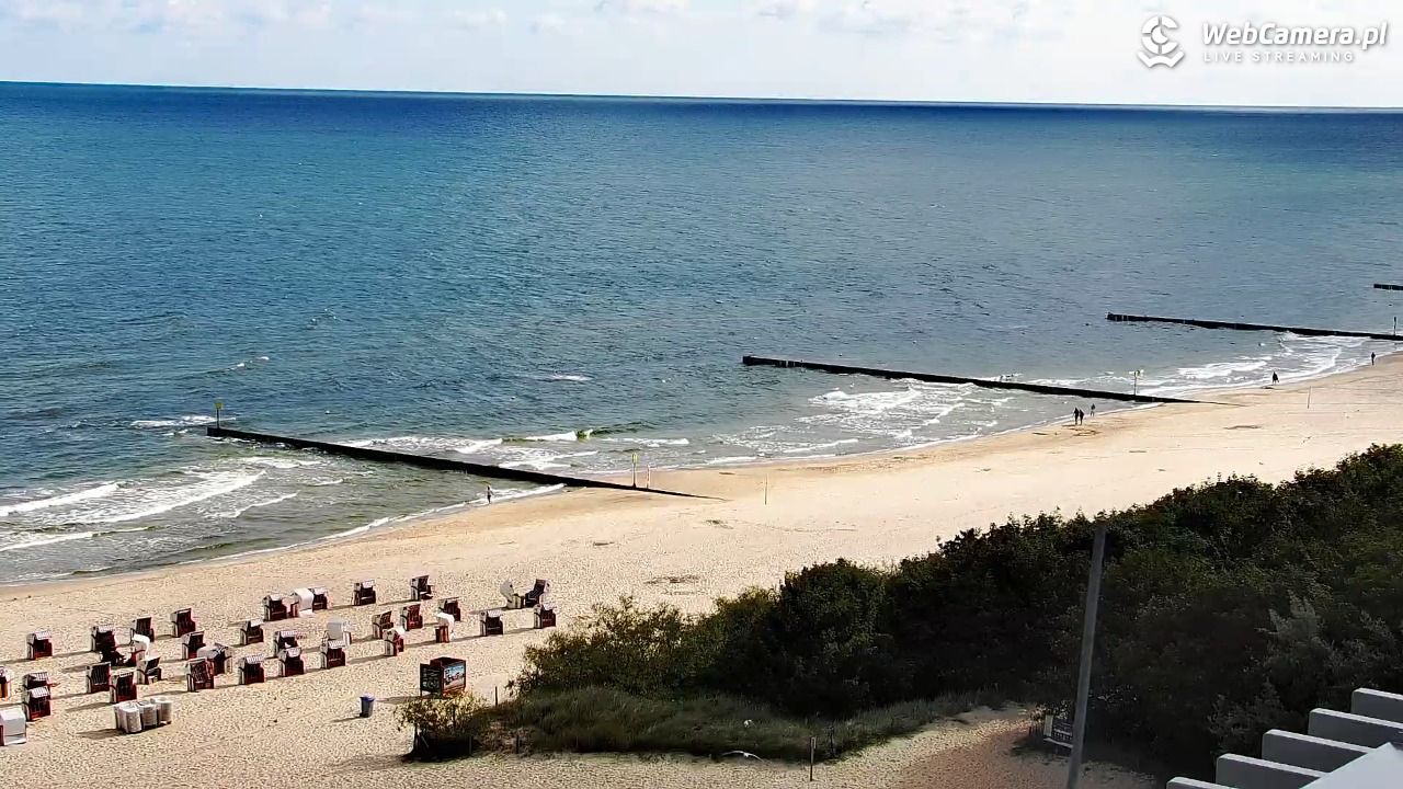 Kołobrzeg - widok na molo - 08 sierpień 2026, 08:57