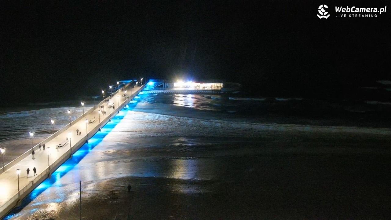 Kołobrzeg - widok na molo - 07 luty 2026, 19:01