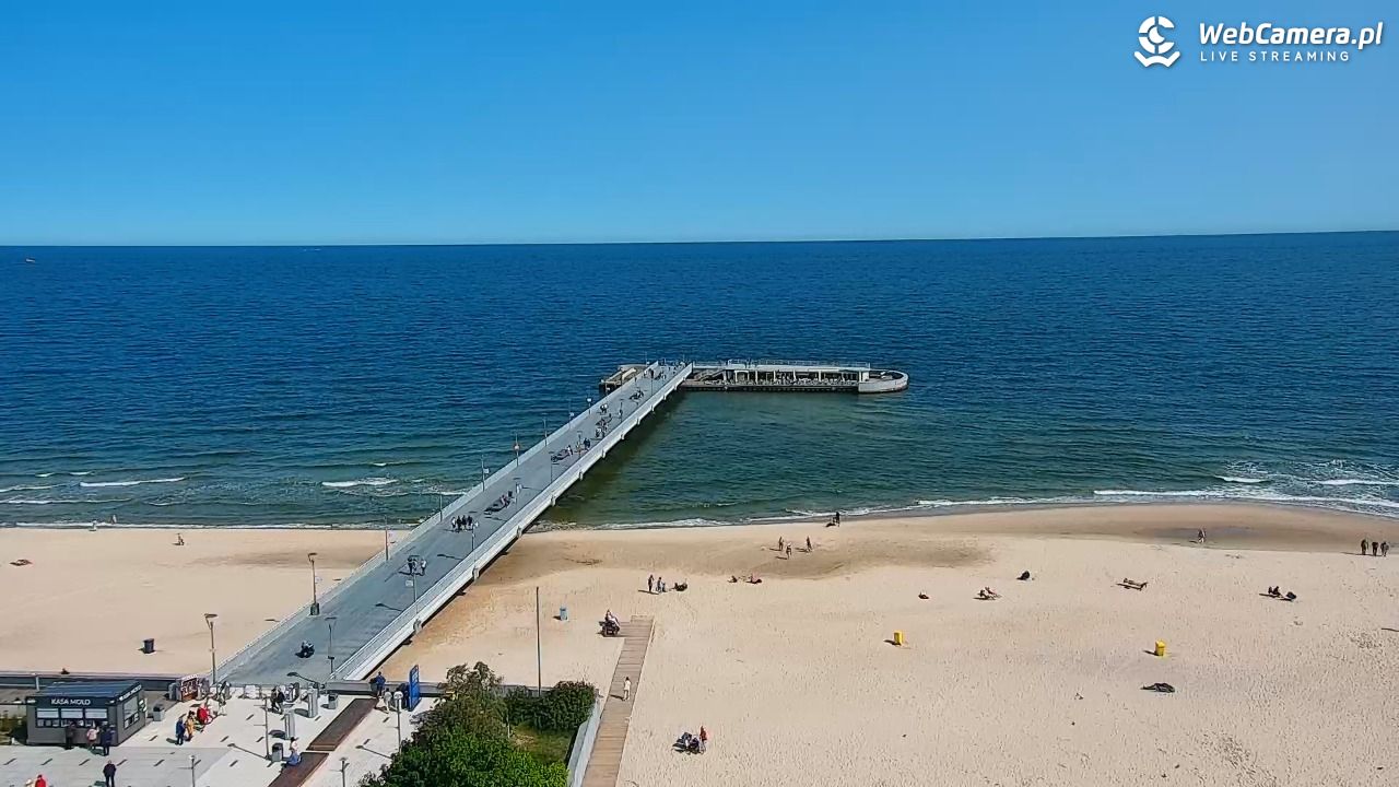 Kołobrzeg - widok na molo - 12 czerwiec 2025, 10:18