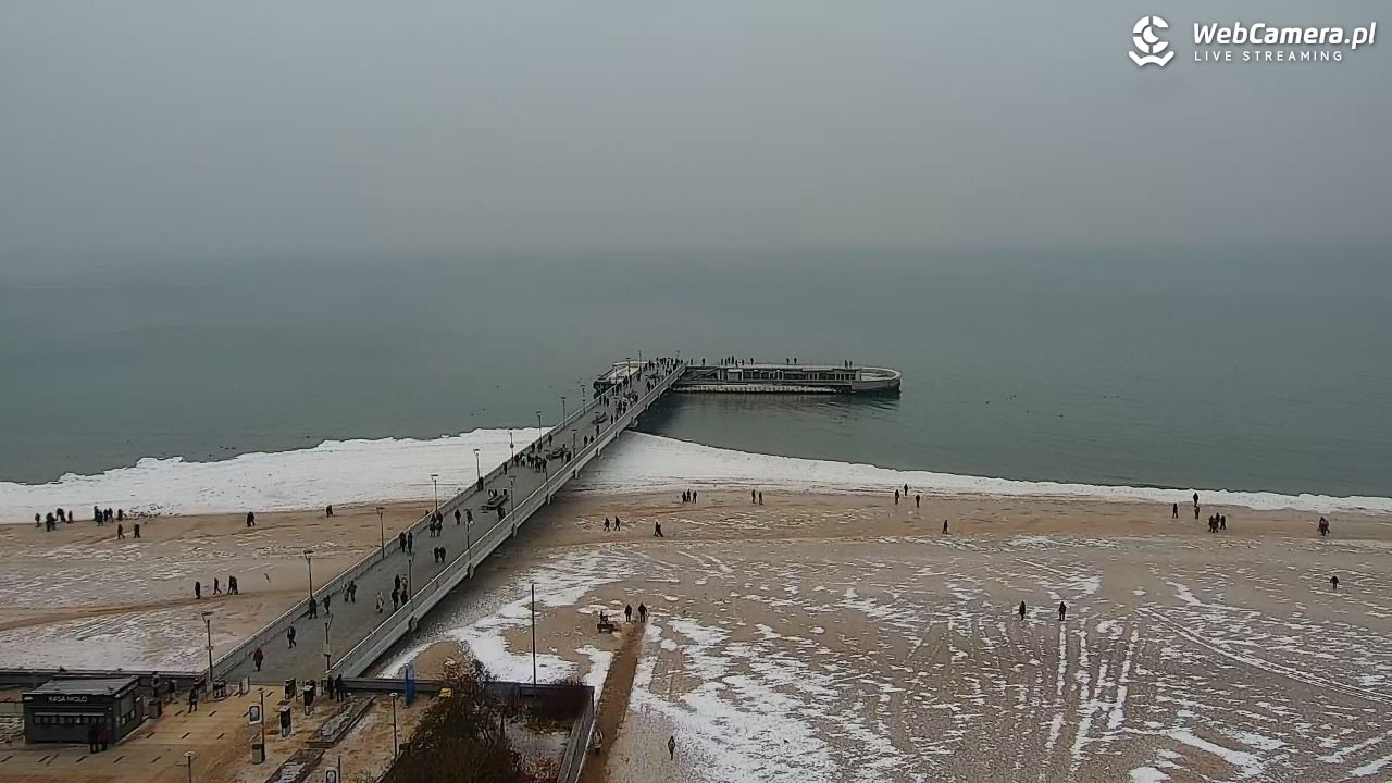 Kołobrzeg - widok na molo - 10 luty 2026, 15:08