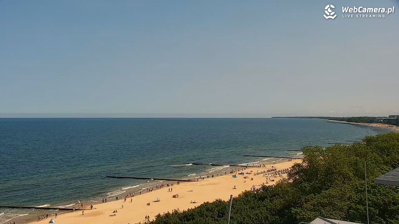 Kołobrzeg - widok na molo - 12 czerwiec 2025, 12:10