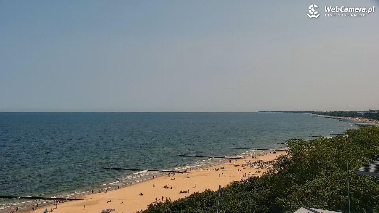 Kołobrzeg - widok na molo - 12 czerwiec 2025, 11:08