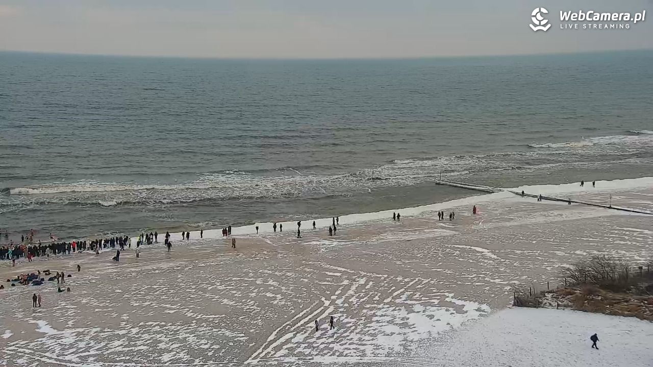 Kołobrzeg - widok na molo - 08 luty 2026, 12:04