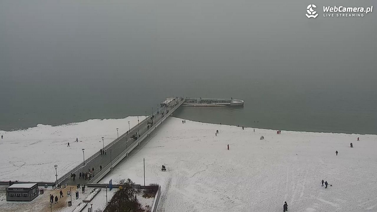 Kołobrzeg - widok na molo - 11 luty 2026, 13:25