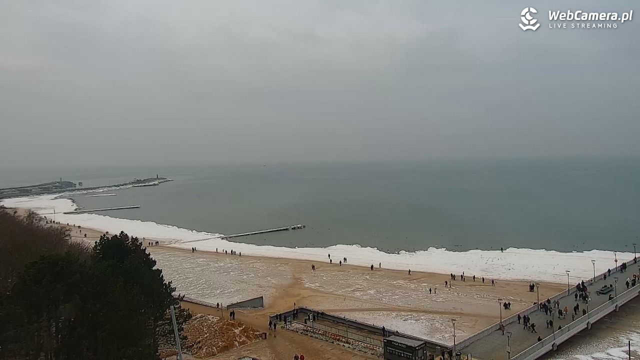 Kołobrzeg - widok na molo - 10 luty 2026, 15:33