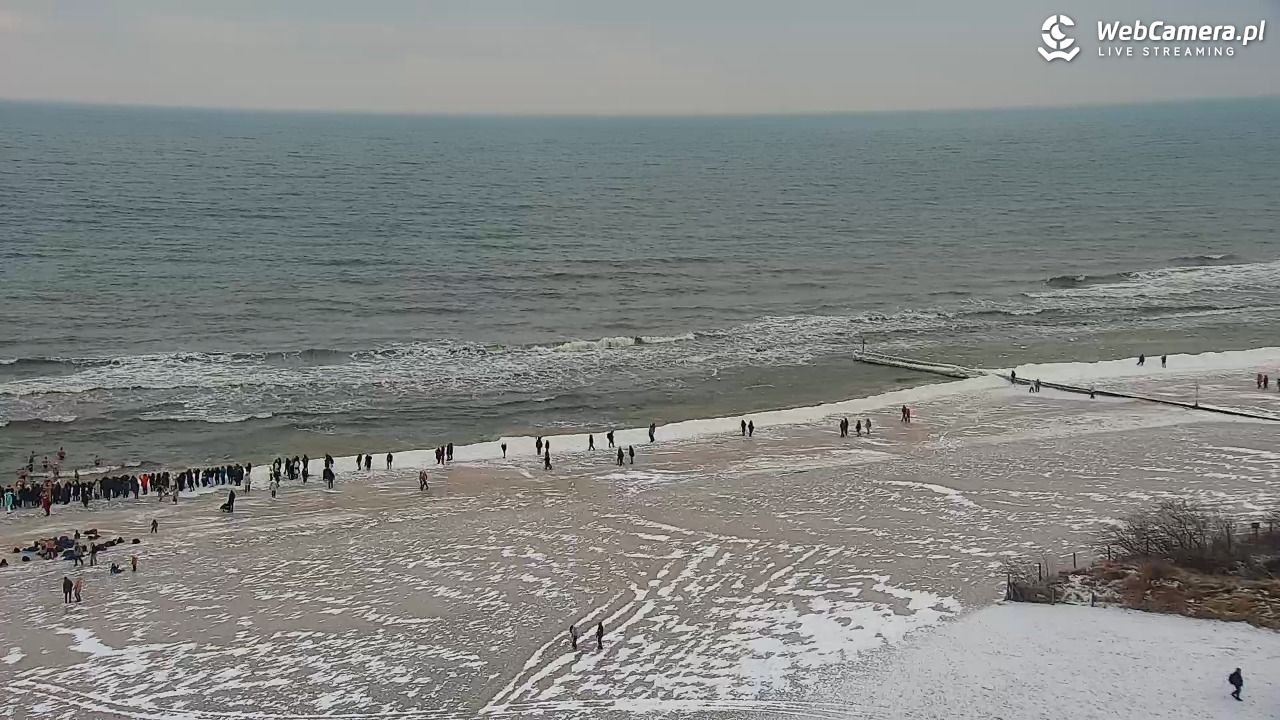 Kołobrzeg - widok na molo - 08 luty 2026, 12:03