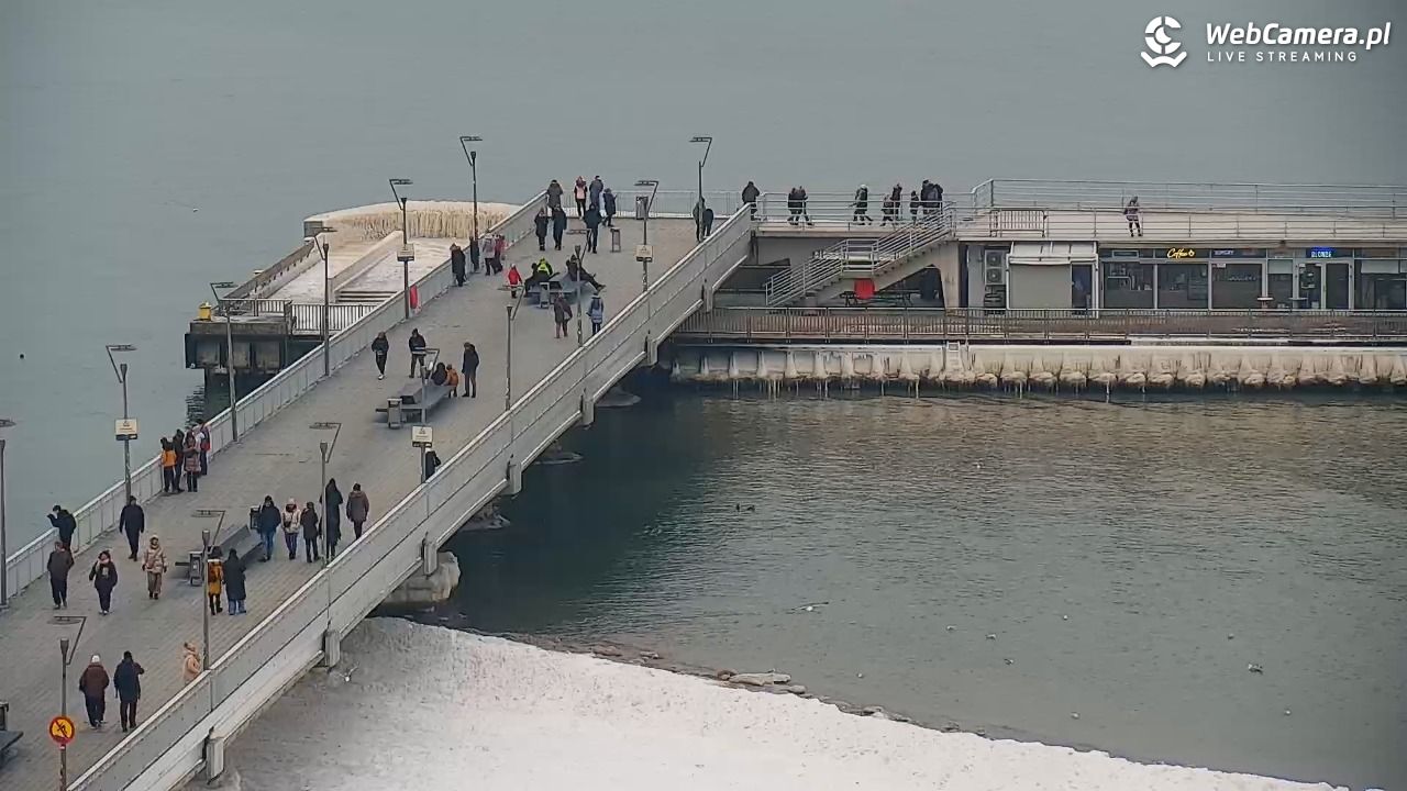Kołobrzeg - widok na molo - 10 luty 2026, 14:07