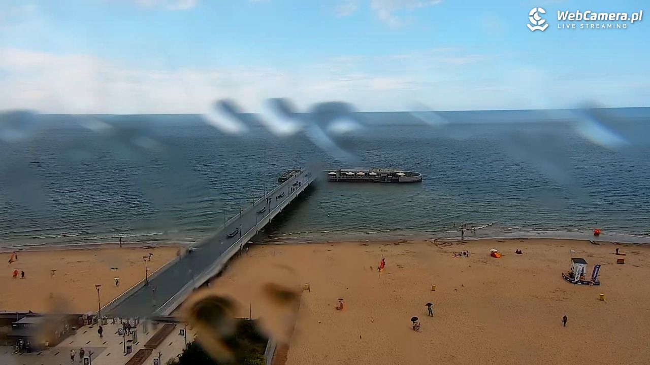Kołobrzeg - widok na molo - 01 sierpień 2025, 16:38