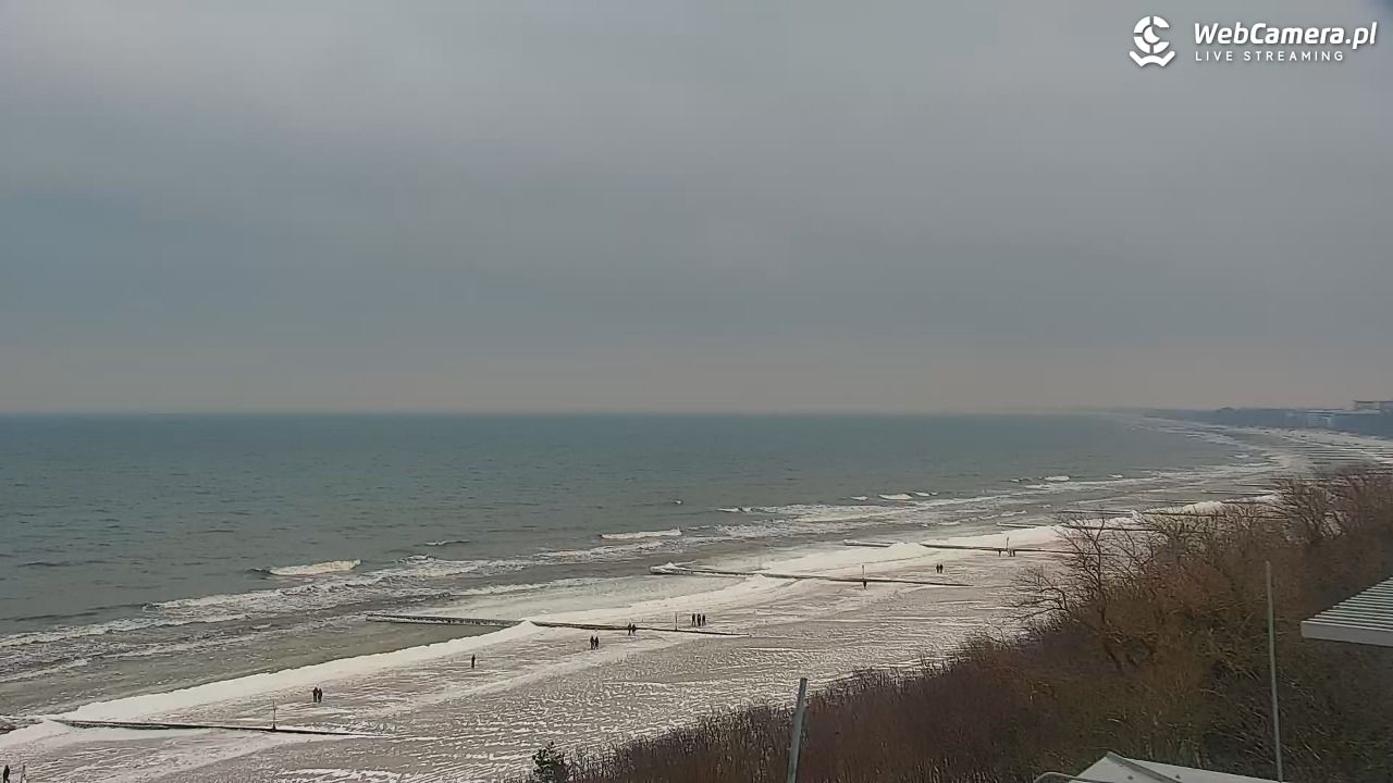 Kołobrzeg - widok na molo - 08 luty 2026, 10:26