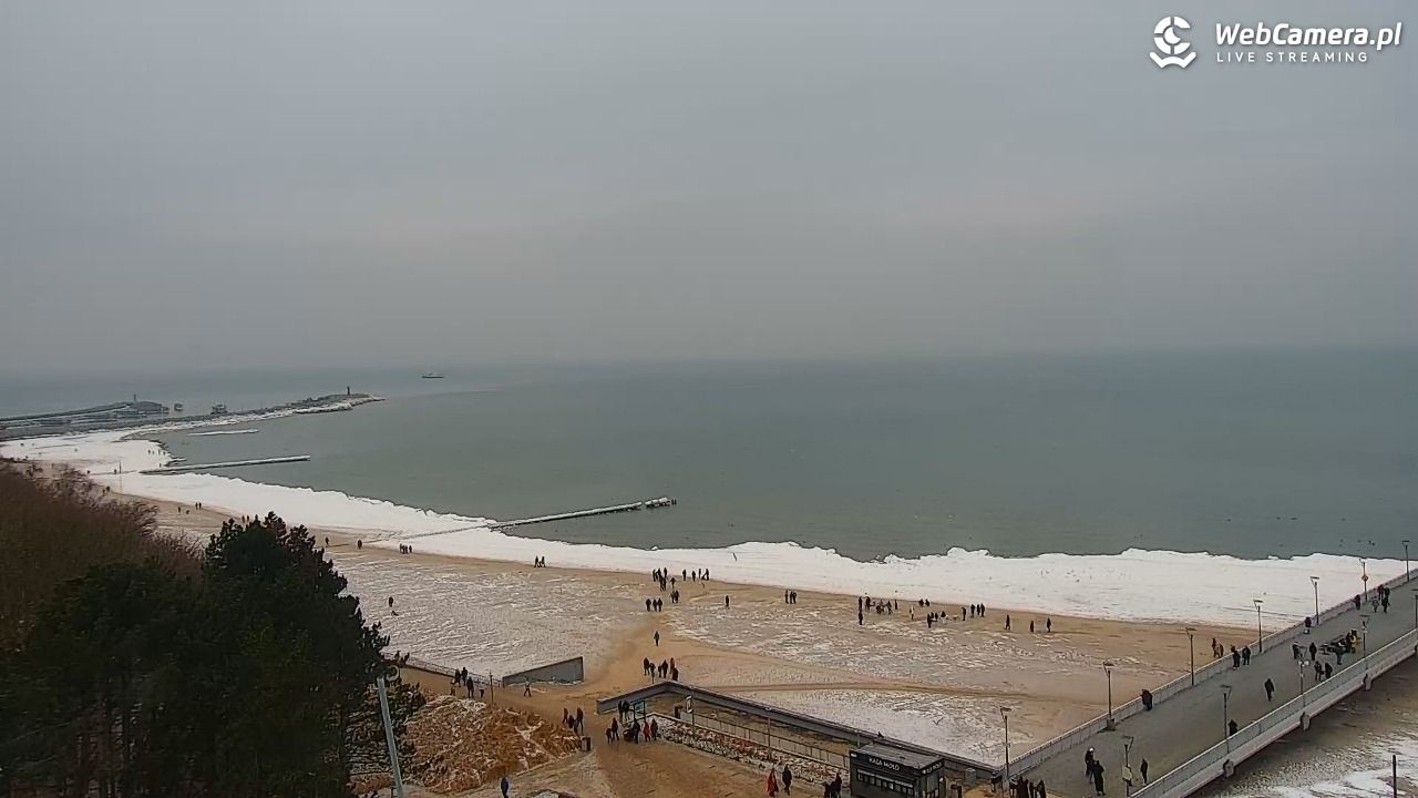 Kołobrzeg - widok na molo - 10 luty 2026, 13:46