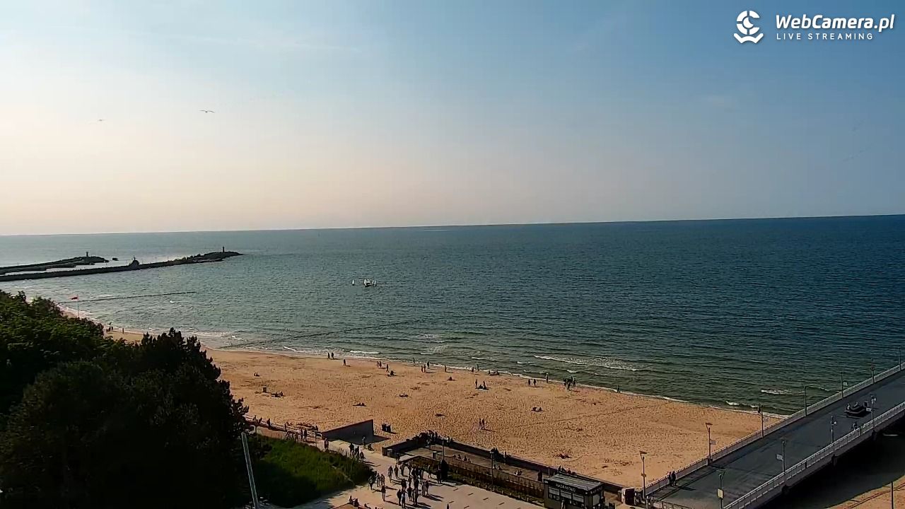 Kołobrzeg - widok na molo - 12 czerwiec 2025, 17:17