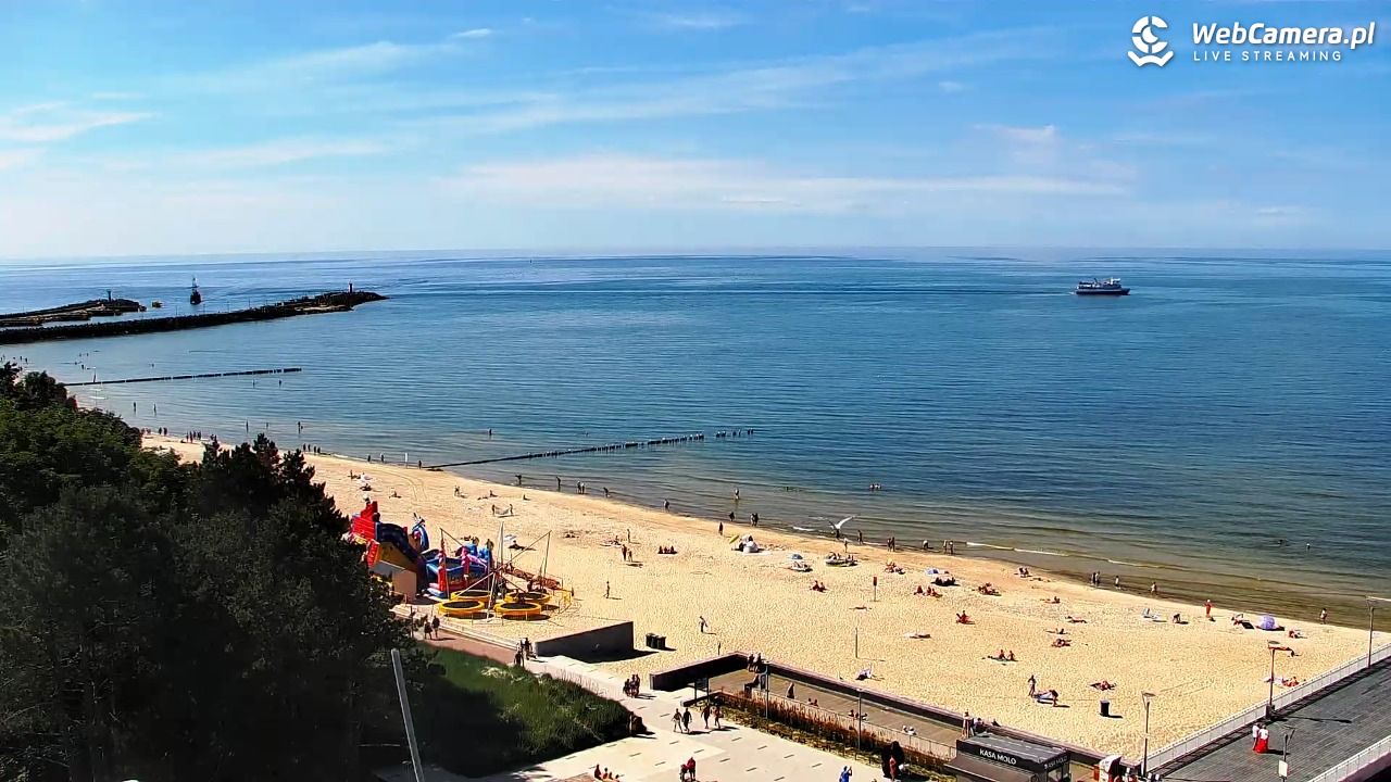 Kołobrzeg - widok na molo - 24 czerwiec 2026, 15:49