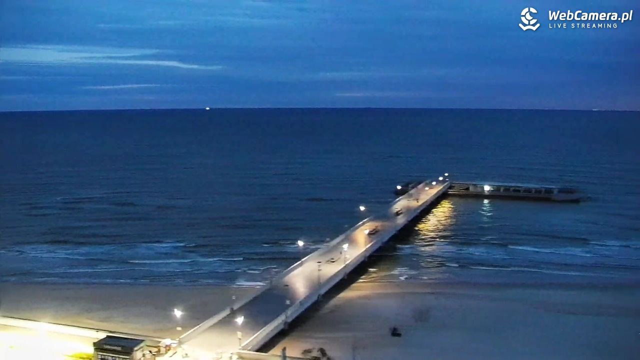 Kołobrzeg - widok na molo - 23 wresień 2026, 06:04