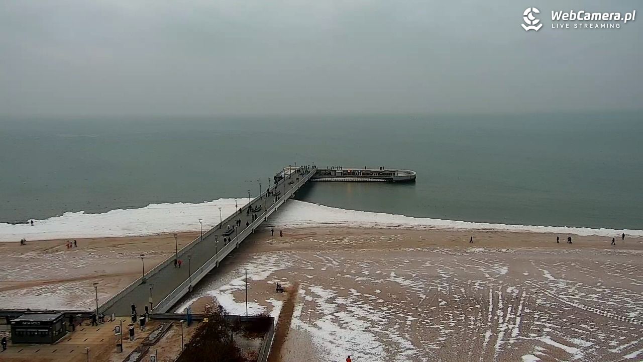 Kołobrzeg - widok na molo - 10 luty 2026, 16:36