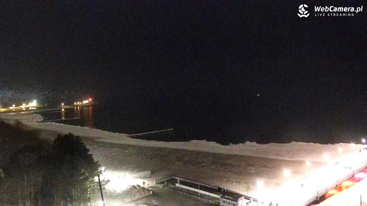 Kołobrzeg - widok na molo - 10 luty 2026, 18:10