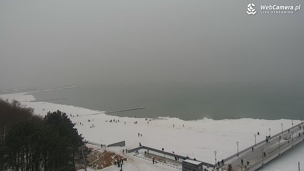 Kołobrzeg - widok na molo - 11 luty 2026, 11:26