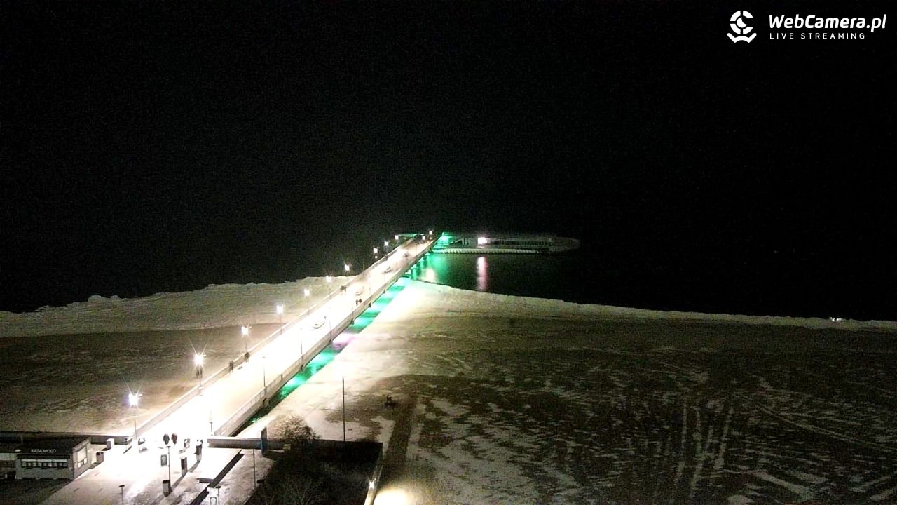 Kołobrzeg - widok na molo - 10 luty 2026, 20:02