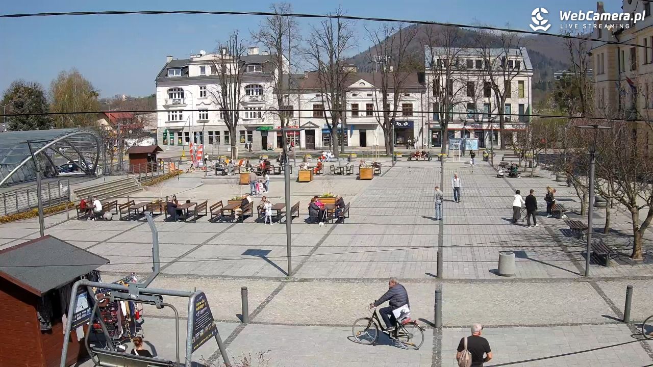 USTROŃ - widok na rynek - 18 kwiecień 2026, 13:33