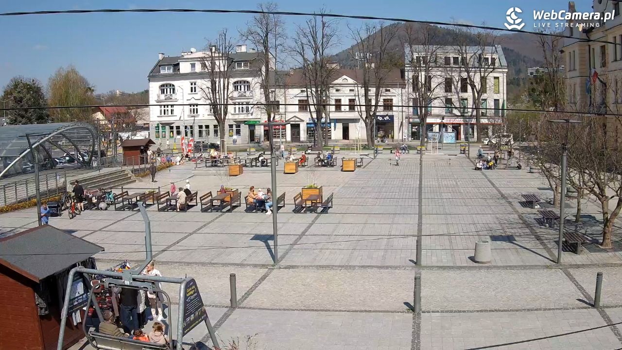 USTROŃ - widok na rynek - 18 kwiecień 2026, 14:06