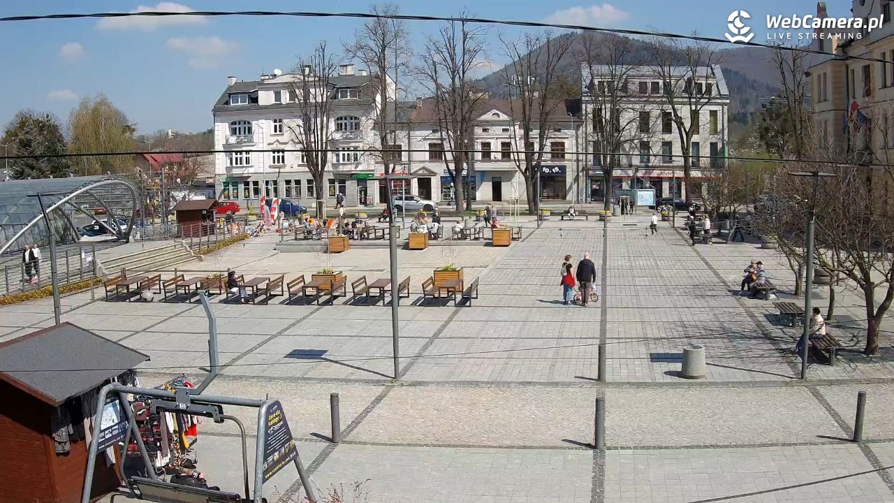 USTROŃ - widok na rynek - 18 kwiecień 2026, 12:37