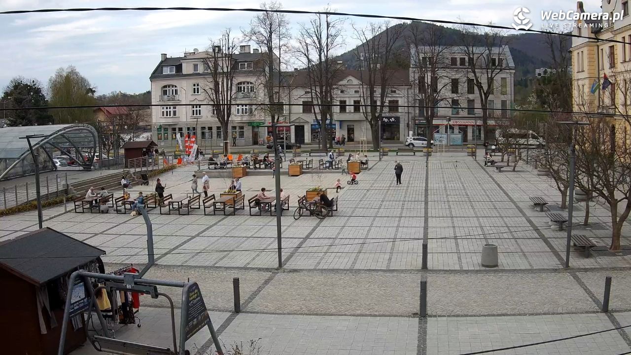 USTROŃ - widok na rynek - 19 kwiecień 2026, 15:28