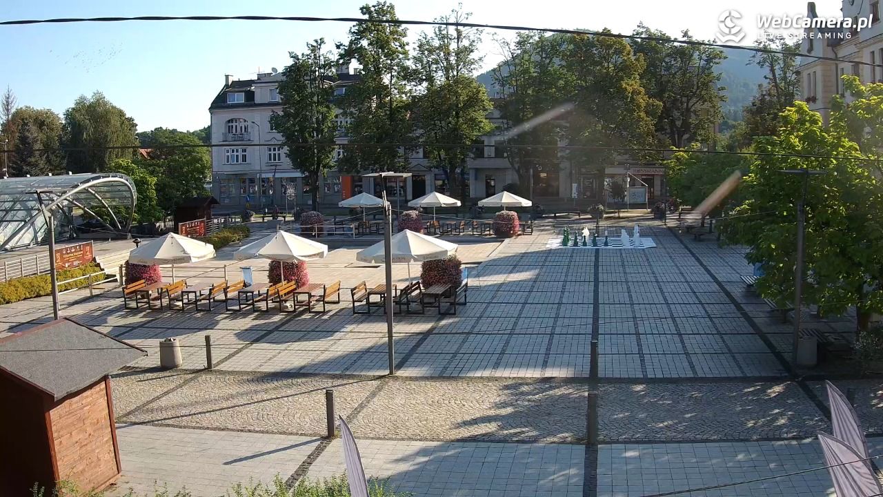 USTROŃ - widok na rynek - 01 sierpień 2025, 07:55