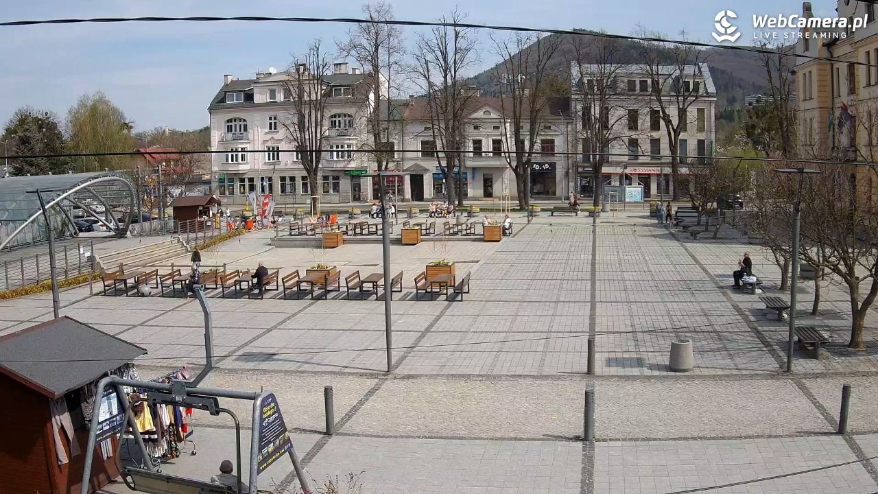 USTROŃ - widok na rynek - 19 kwiecień 2026, 11:41