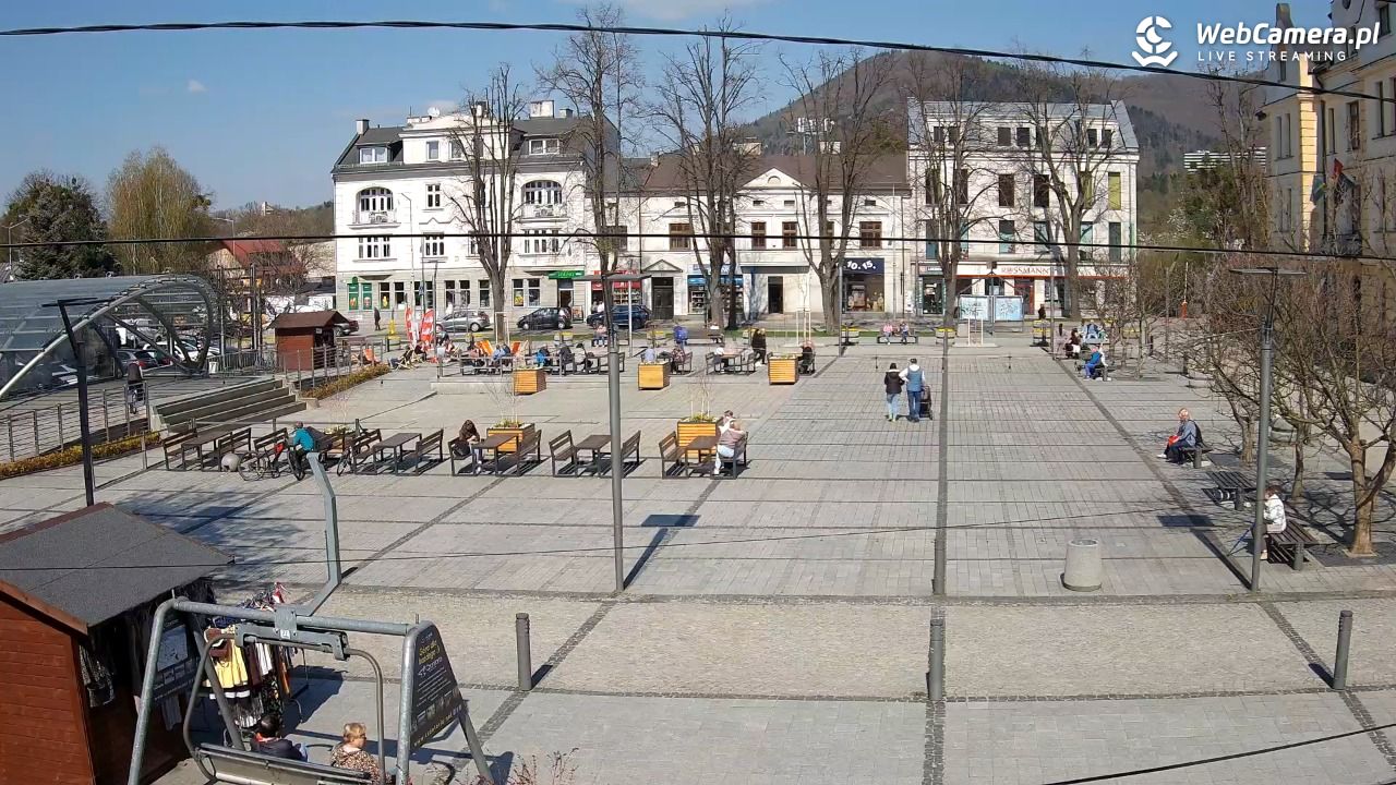 USTROŃ - widok na rynek - 18 kwiecień 2026, 15:01