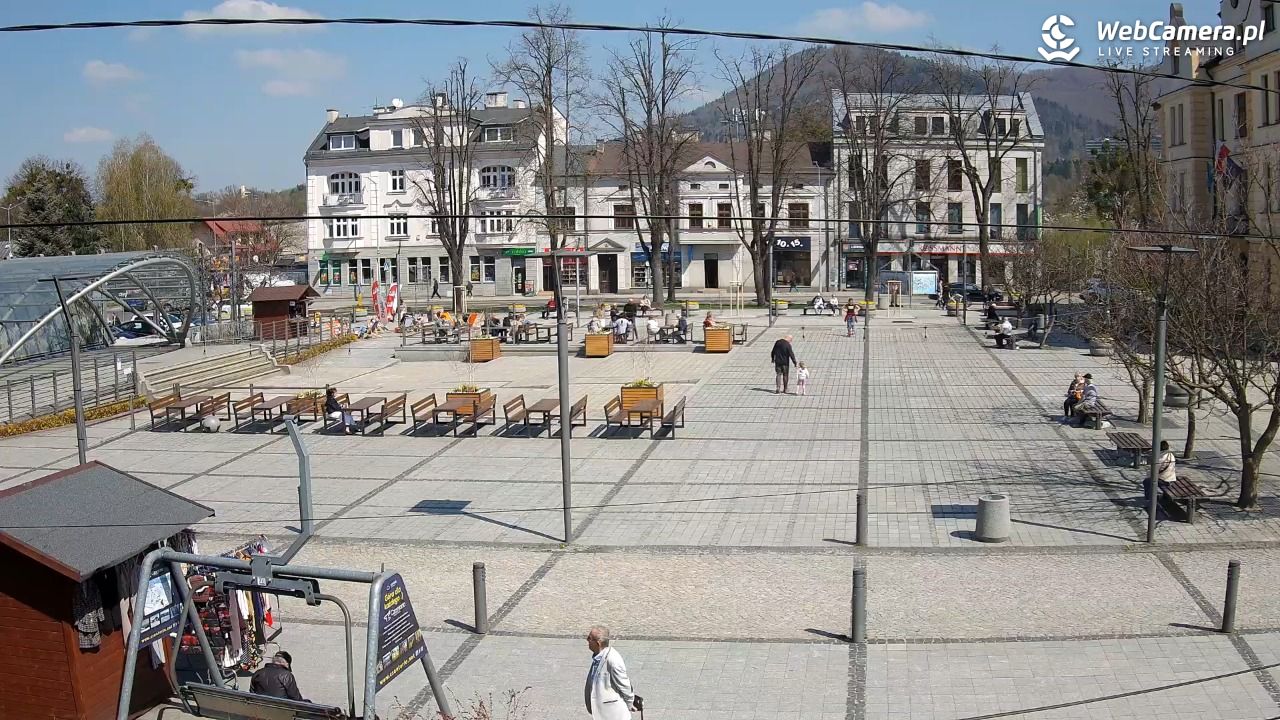 USTROŃ - widok na rynek - 18 kwiecień 2026, 12:39
