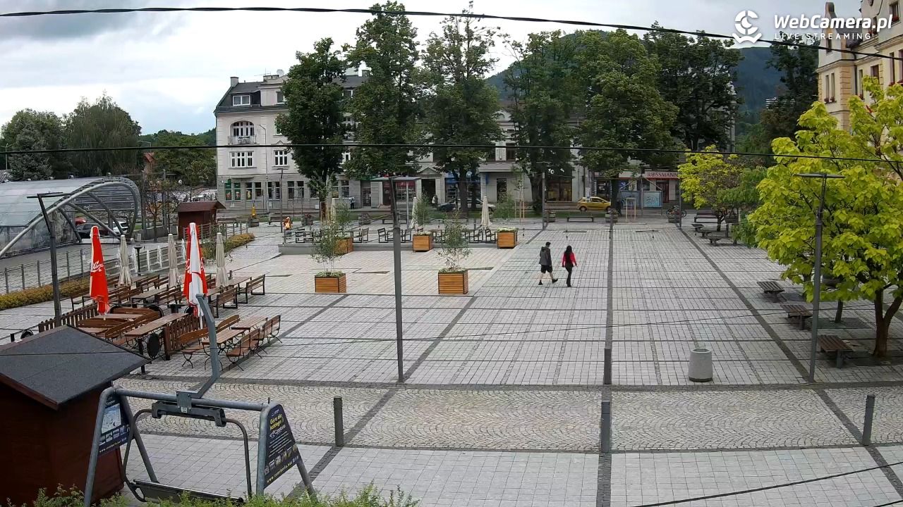 USTROŃ - widok na rynek - 15 czerwiec 2026, 13:54