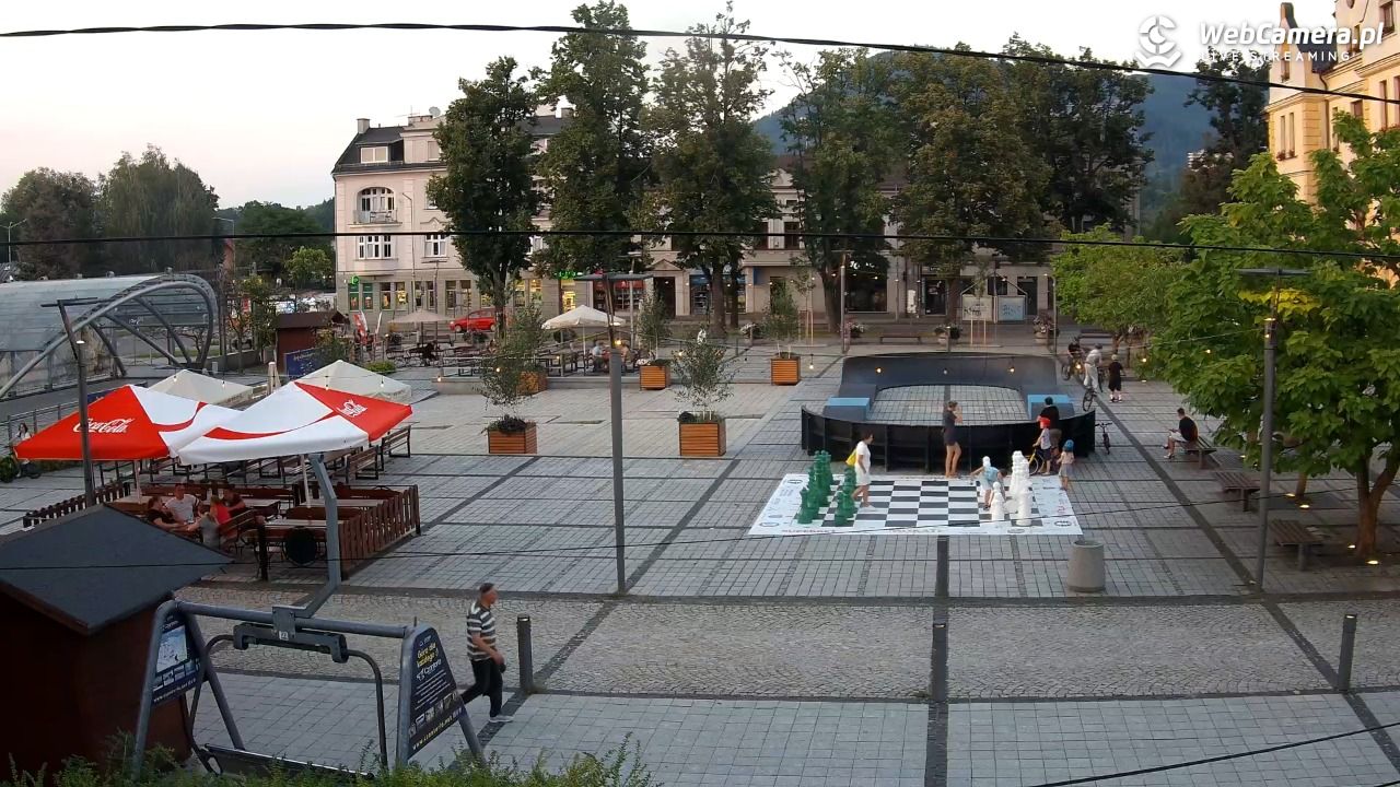 USTROŃ - widok na rynek - 03 sierpień 2026, 20:14