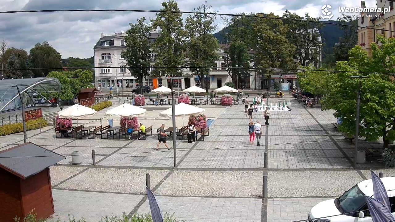 USTROŃ - widok na rynek - 01 sierpień 2025, 12:32