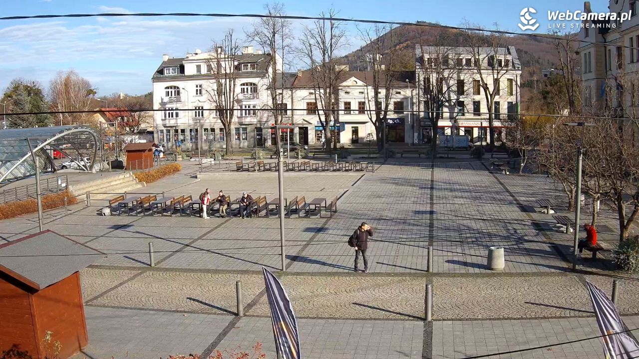 USTROŃ - widok na rynek - 14 listopad 2025, 11:11