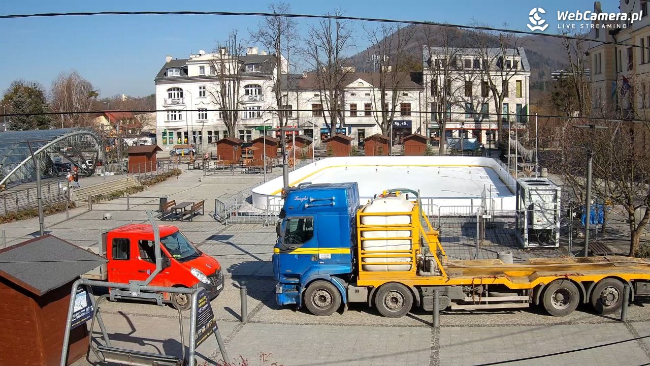 USTROŃ - widok na rynek - 03 marzec 2026, 12:41