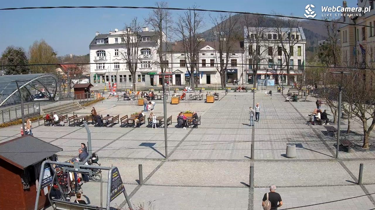 USTROŃ - widok na rynek - 18 kwiecień 2026, 13:34