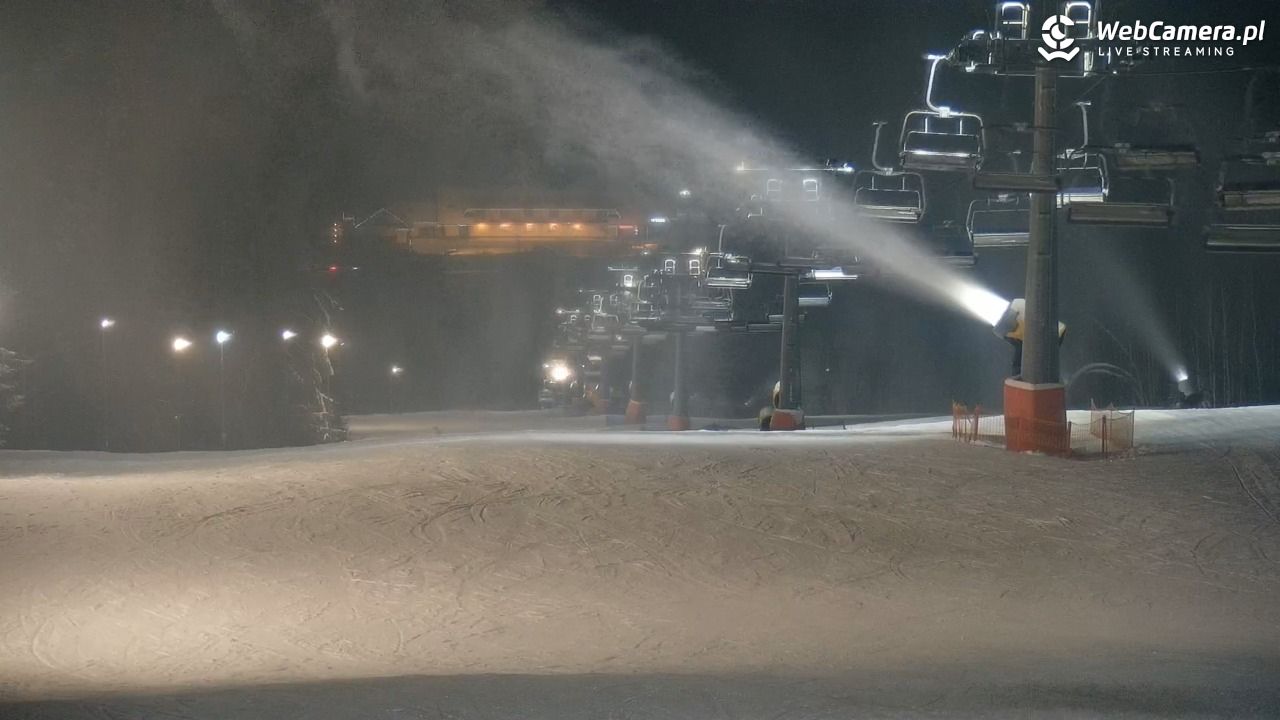 Nowa Osada-ski w Wiśle - 06 styczeń 2026, 22:06