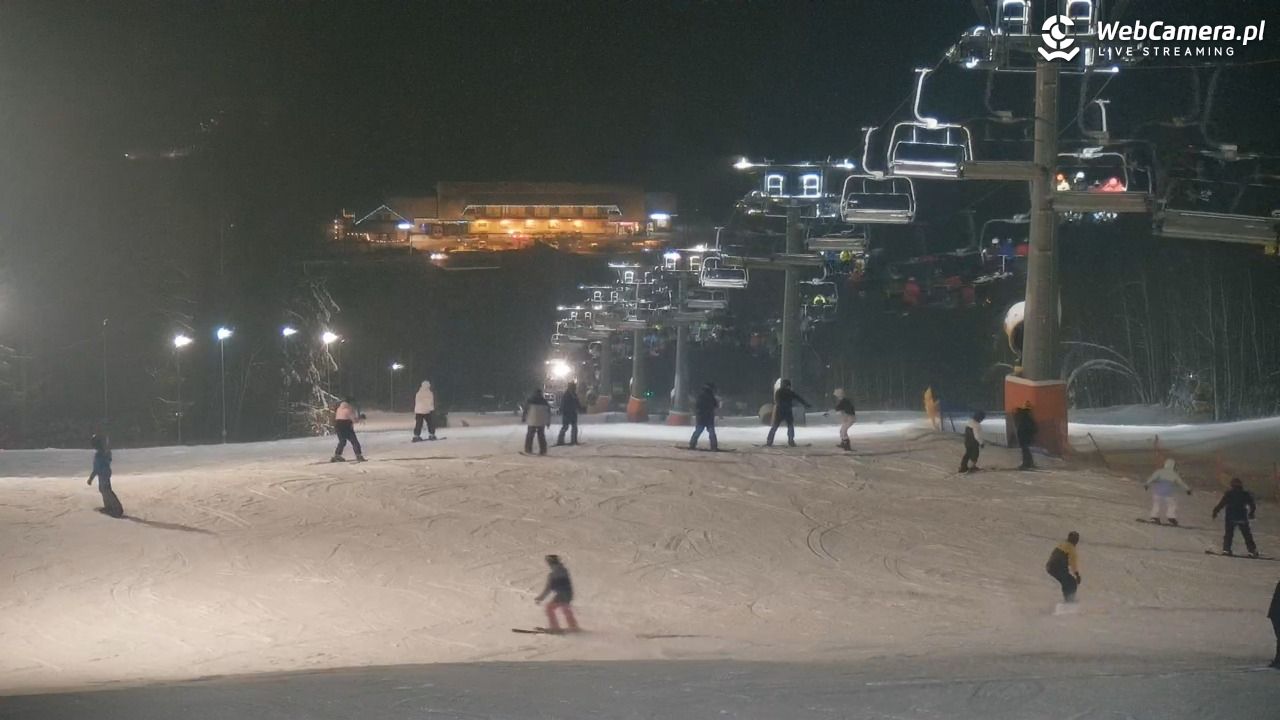 Nowa Osada-ski w Wiśle - 30 grudzień 2025, 19:17