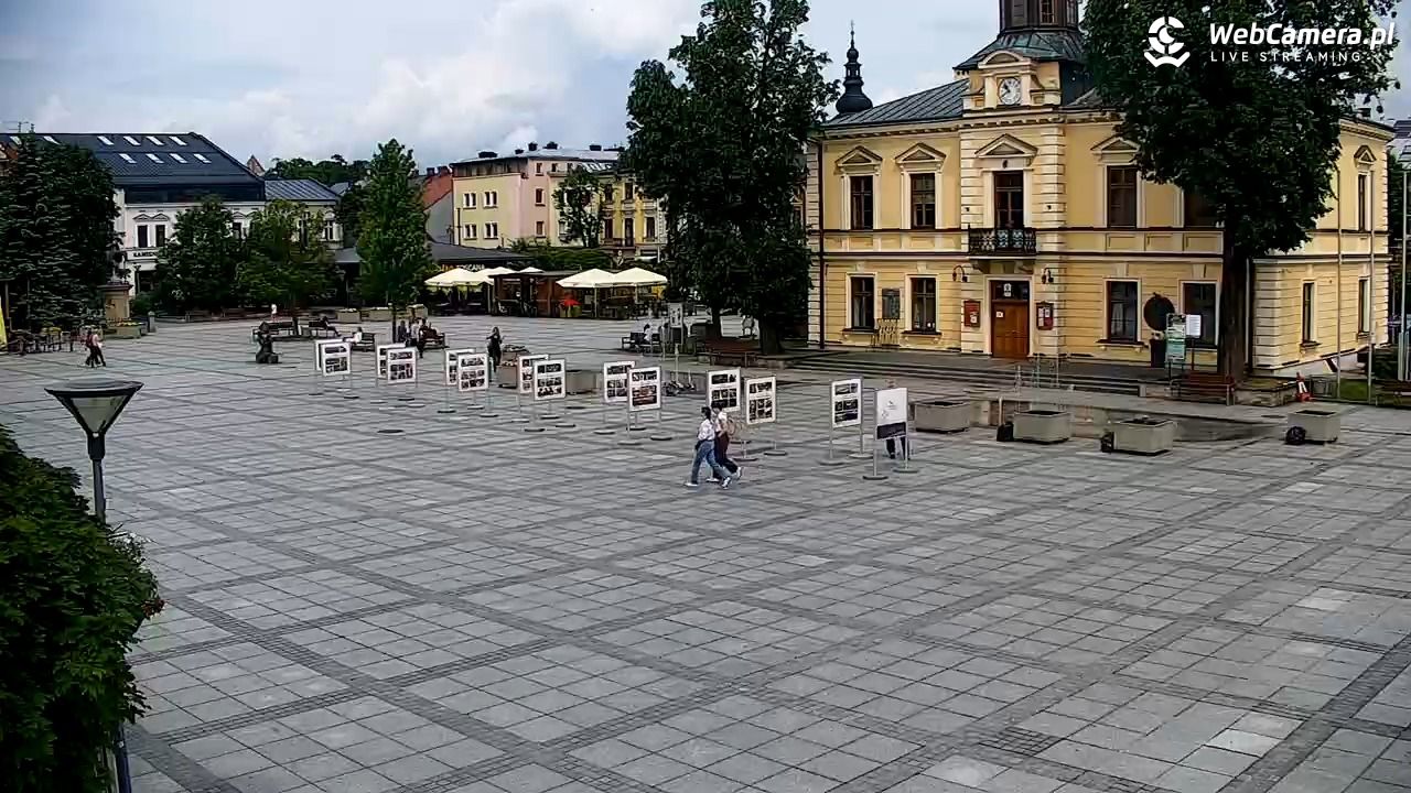 Nowy Targ - widok na Rynek - 05 czerwiec 2026, 10:40