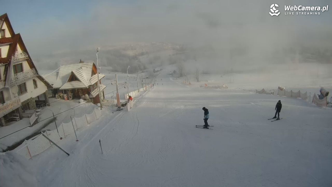 UFO - ski  Bukowina Tatrzańska - 25 grudzień 2025, 10:12