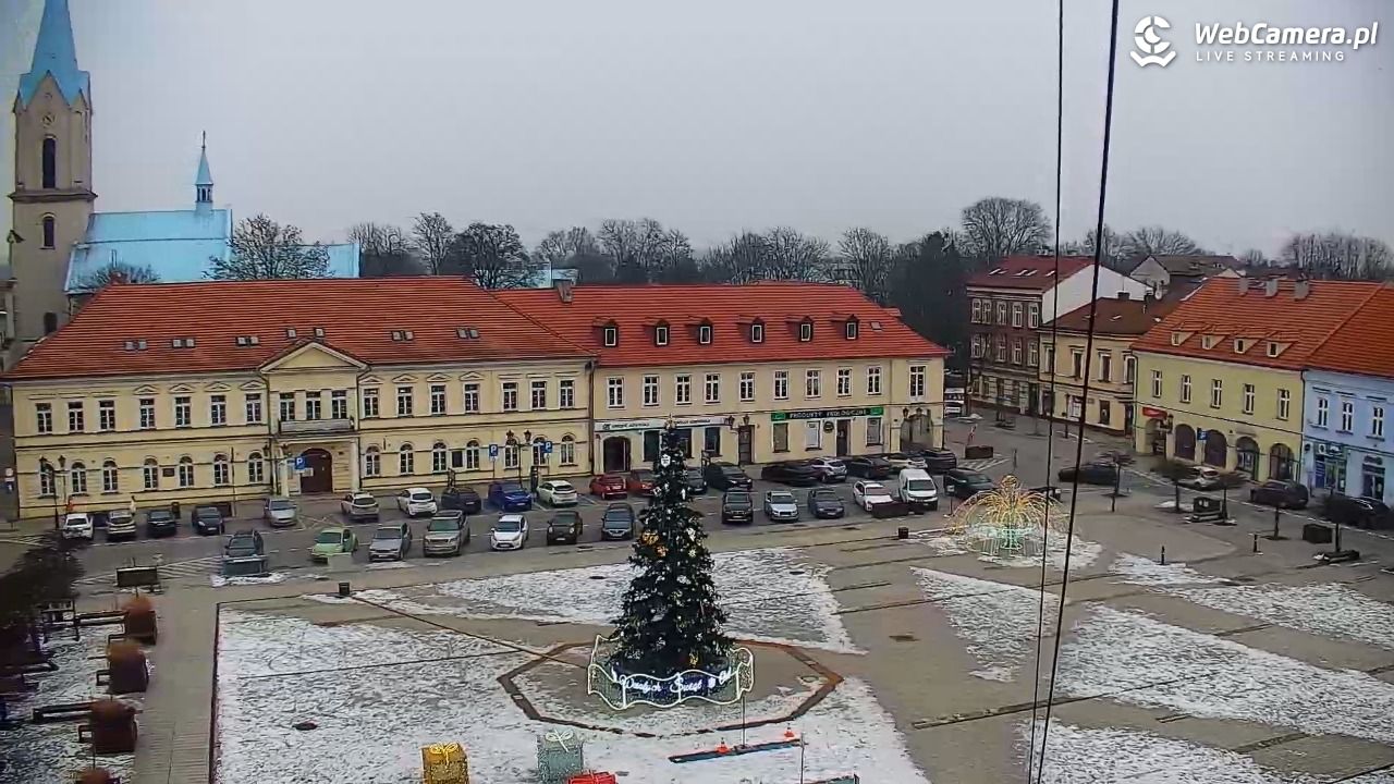 OŚWIĘCIM - widok na Rynek - 23 styczeń 2026, 08:41